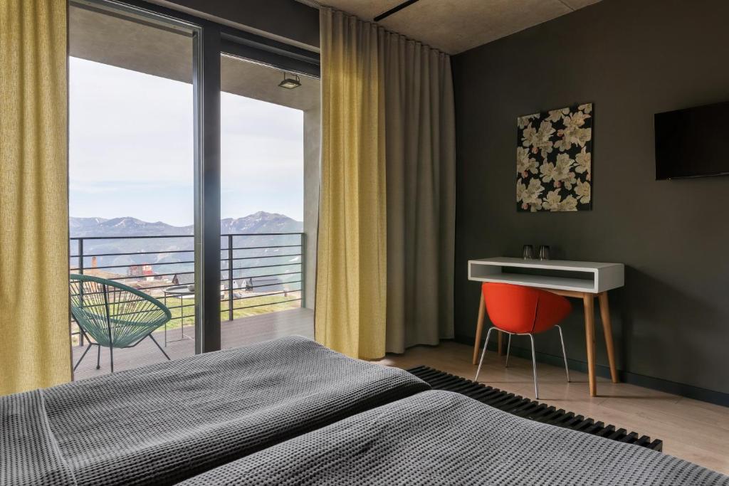 გაატარე დაუვიწყარი დრო სასტუმრო კვადრუმ სკი და იოგა რეზორტში image 8