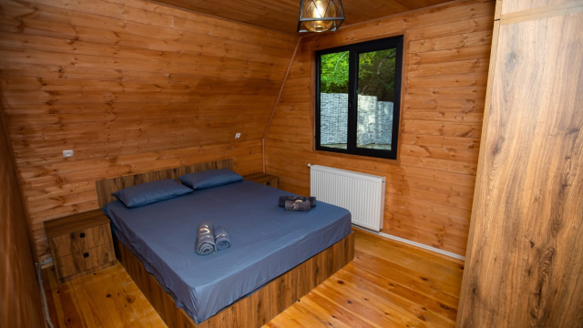 Take advantage of the discount on cottage accommodation at Bulachauri House in the Forest. image 2