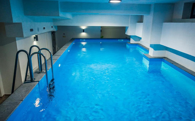 გაატარე დაუვიწყარი დრო მეგობრებთან ერთან სასტუმრო თბილისი ინნში 11