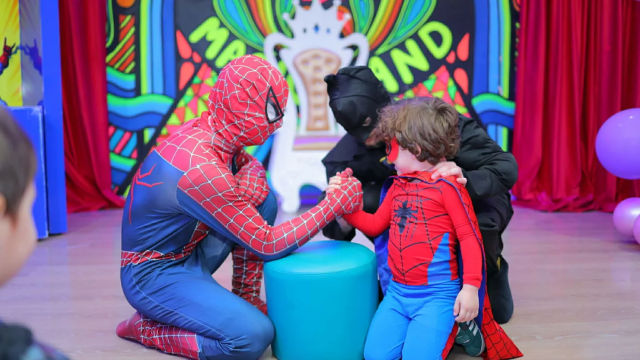 Choose the package you want and make your child's most important day a Swooper celebration. 5