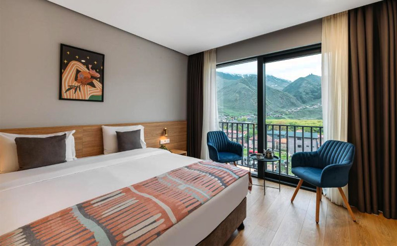 შექმენი დაუვიწყარი მოგონებები სასტუმრო მემუარ ყაზბეგში image 21