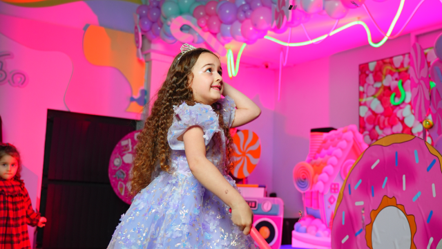 გაატარე დაუვიწყარი დრო მეგობრებთან ერთად გასართობ ცენტრ პინგვინებში image 10