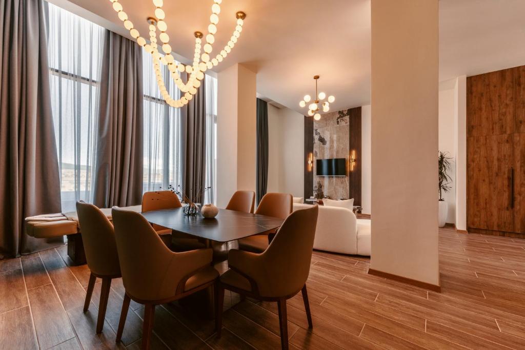 Relax, enjoy, and have an unforgettable time with friends at Kass Diamond Resort. 0