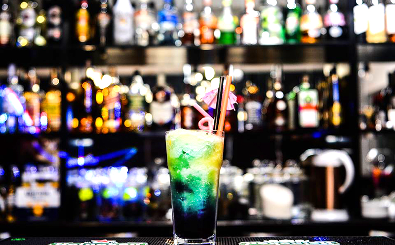 გაატარე განსაკუთრებული საღამო კარაოკე ირის ვერანდაში image 2