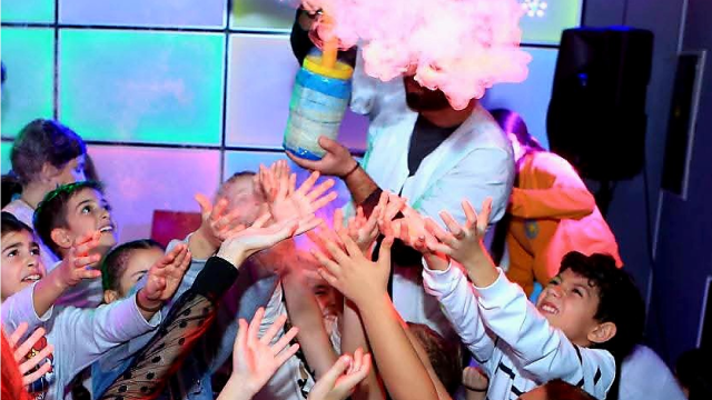 აქციეთ თქვენი შვილების ოცნება რეალობად. მოუწყვეთ დაუვიწყარი შეხვედრა ბასტი-ბუბუს გმირებთან. image 29