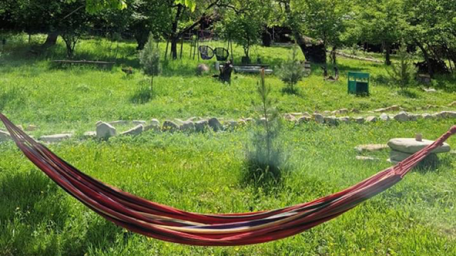 ისარგებლე ფასდაკლებით საოჯახო ნომერში 4 სტუმრის განთავსებაზე ბერხევა გლემპინგი | Berkheva Glamping -ში. image 9