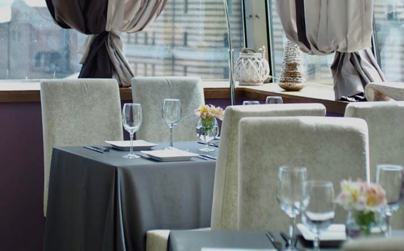 გაატარე დაუვიწყარი დრო მეგობრებთან ერთად პიანო ბარში image 2