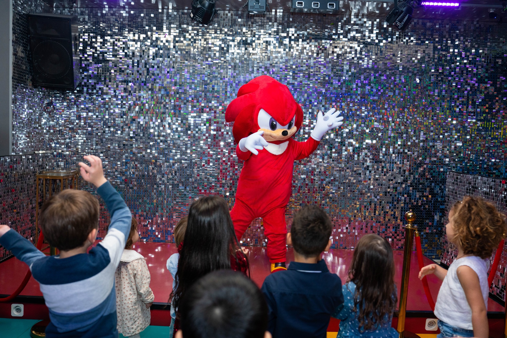 მიიღე სპეციალური შეთავაზება და გაერთე მეგობრებთან ერთად image 3