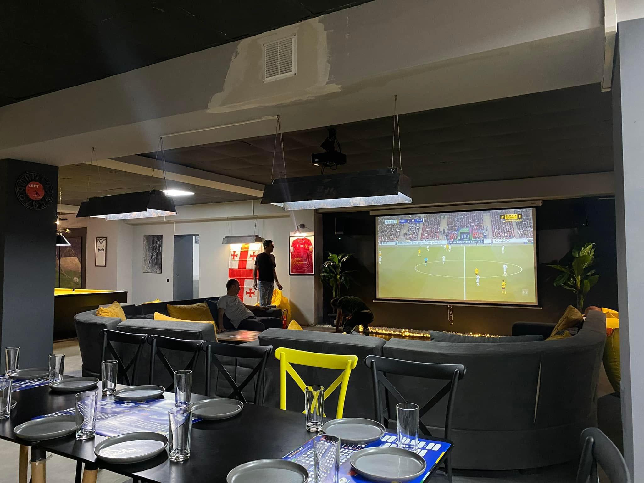 გააზიარე ყველაზე ხმაურიანი მომენტები მეგობრების გარემოცვაში image 6