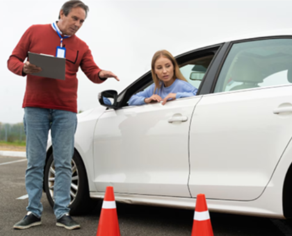 ქალაქში მართვის 5 პრაქტიკული გაკვეთილი ავტომატიკაზე