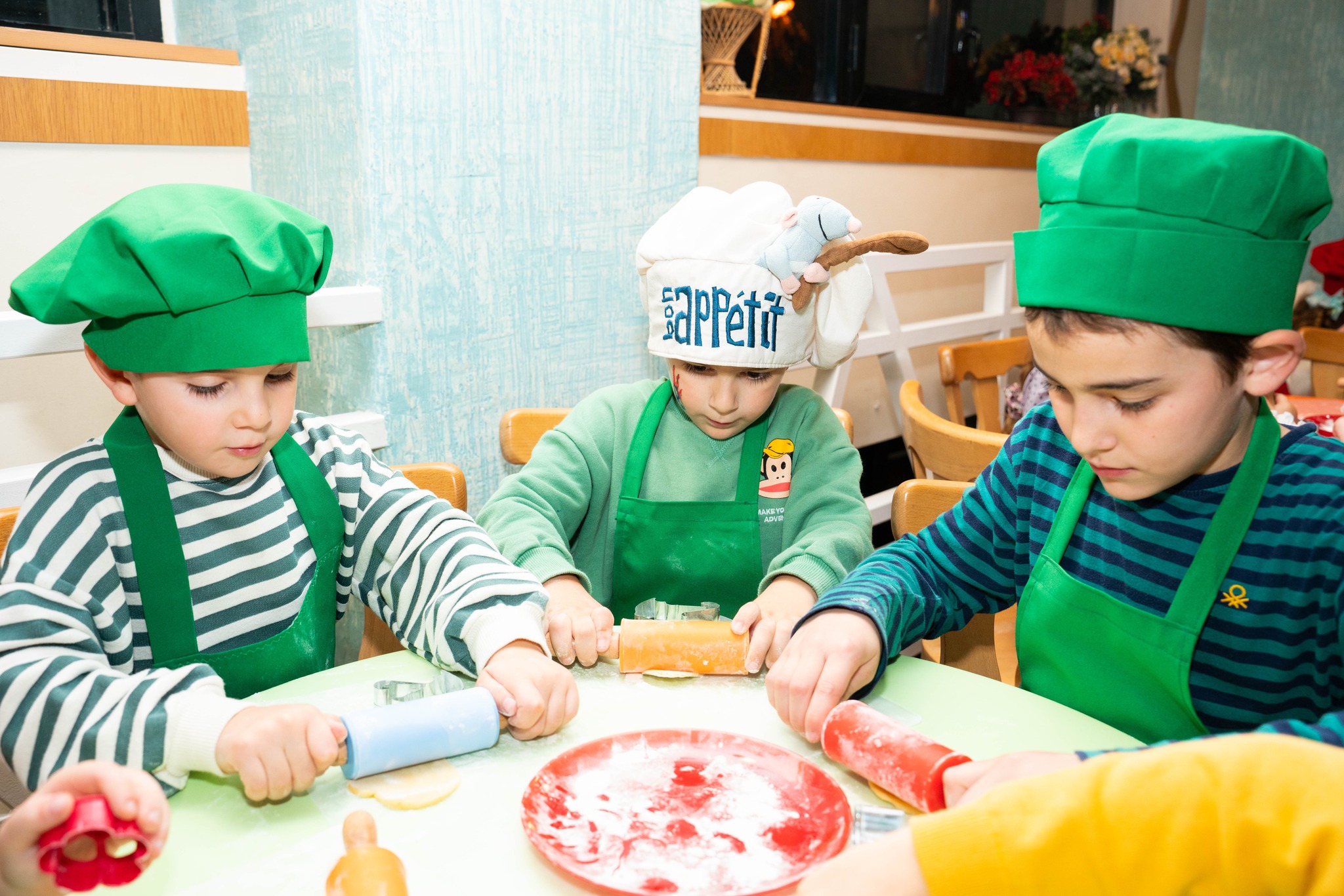 ყველაფერი ერთ შეთავაზებაში -  გართობა, დაუვიწყარი ატმოსფერო და მეგობრები image 7