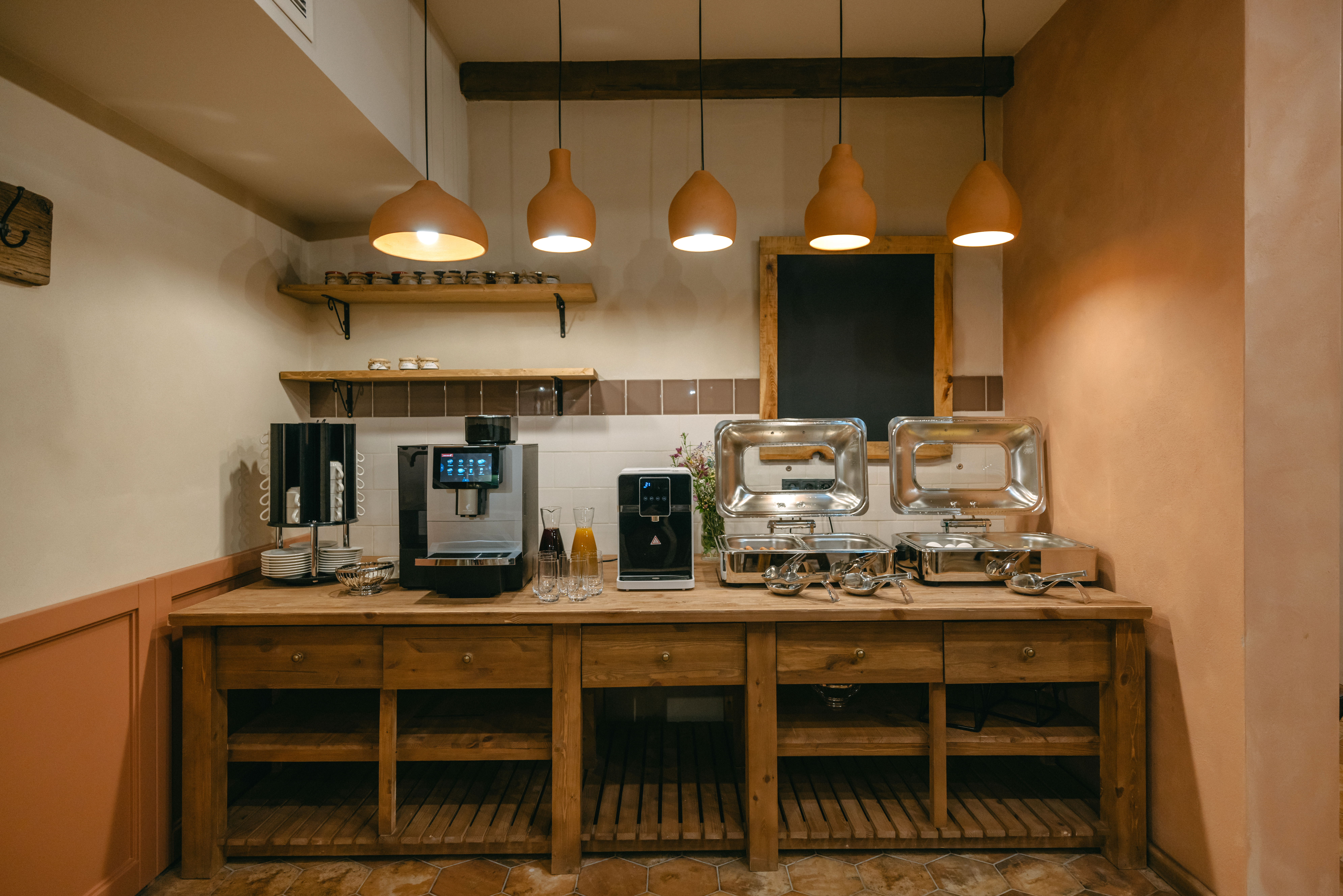 შექმენი დაუვიწყარი მოგონებები სასტუმრო ჰამო მუხრანში. image 22