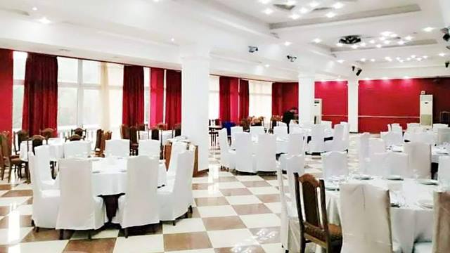 5 ლარად, 100%-იანი ფასდაკლების Swooper Code-ი, ხინკლის მენიუ და ლუდი 3 პერსონაზე რესტორანში «სამეფო» image 0