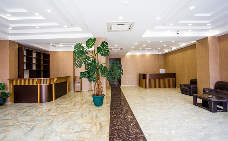 Relax and unwind with friends at Hotel Rio. 0