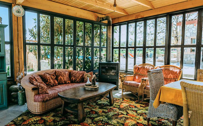 გაატარე დაუვიწყარი დრო სასტუმრო და ღვინის მარან არგეში.  image 15