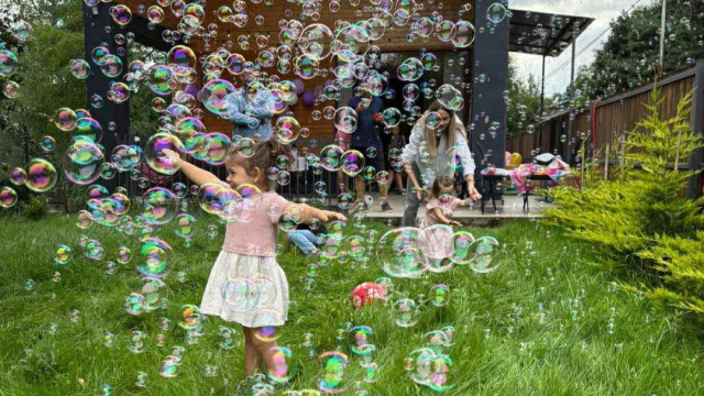 ისარგებლე ფასდაკლებით ანიმაციური გმირების გამოძახებაზე, დაუვიწყარი შოუ გასართობი ცენტრისგან ტროლები. image 11