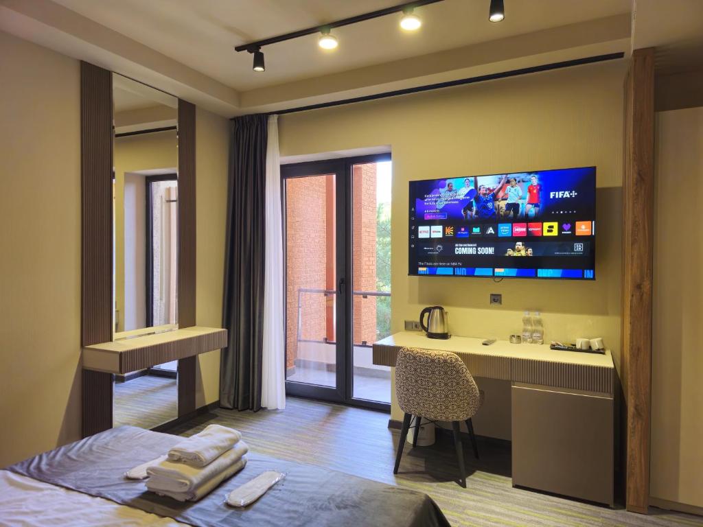 ისარგებლე ფასდაკლებით ორადგილიან ნომერში განთავსებაზე, საუზმით წყალტუბო ეპიკ სასტუმრო და სპა | Tskaltubo Epic Hotel & Spa -ში. image 9