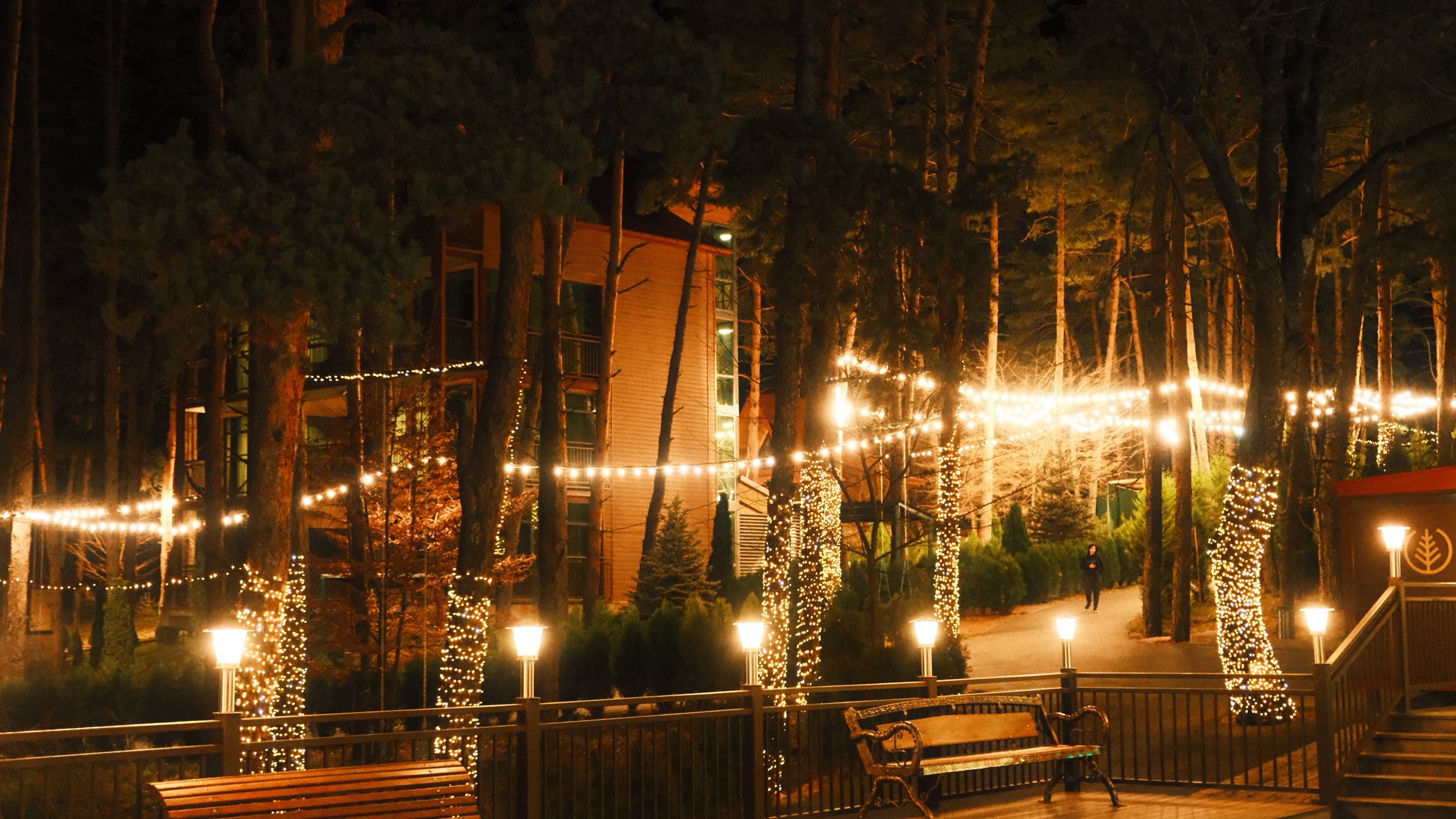 შეარჩიე შენთვის სასურველი შეთავაზება და ისამოვნე ზუზუმბო რეზორტი & სპაში image 1