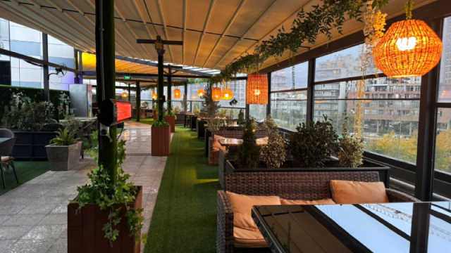 Take advantage of a discount on a one-time visit to the outdoor swimming pool at Sky Gate. image 5