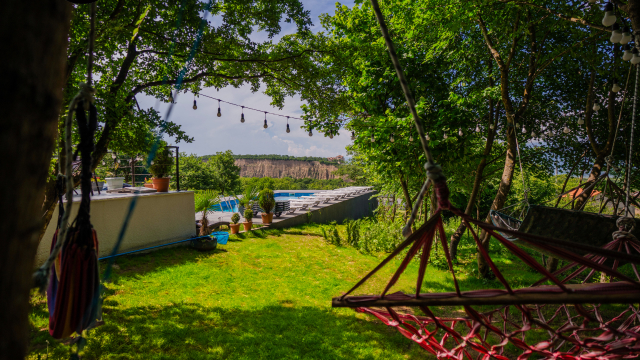 Take advantage of a discount on accommodation for 2 guests in room , from Monday to Thursday at Villa Lapa.  image 10