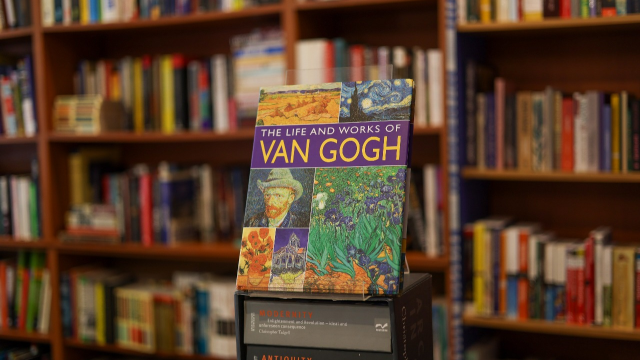 ისარგებლე 20%-იანი ფასდაკლებით წიგნის მაღაზია „პარნასი“ | Parnassus Bookstore -ში. image 3