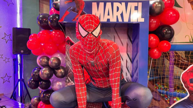 გართობა და ბევრი მხიარულება მეგობრებთან ერთად image 5