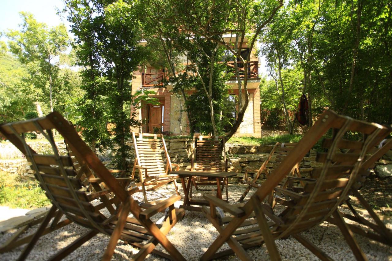Enjoy a discount on accommodation for 6 people in a cottage on weekdays at Villa Vejini.  image 12
