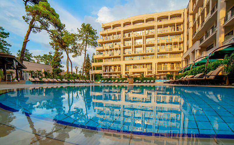 ისარგებლე ფასდაკლებით ნომერში 2 სტუმრის განთავსებაზე ჯორჯია პალას ჰოტელ & სპა ქობულეთი | Georgia Palace Hotel & Spa Kobuleti -ში. image 3