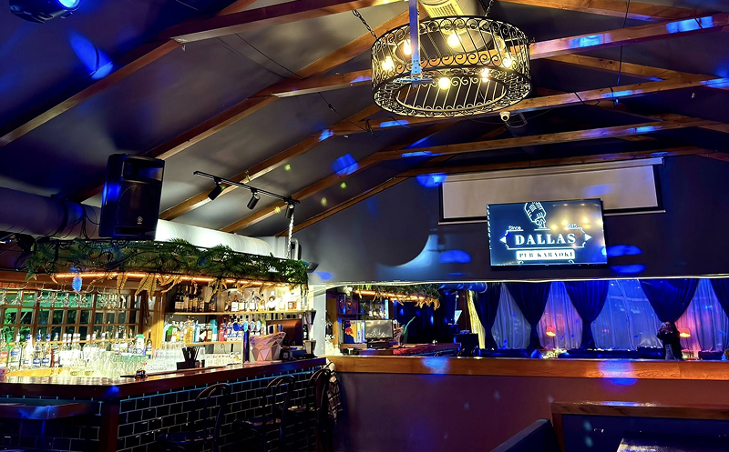 შექმენი დაუვიწყარი მოგონებები მეგობრეთან ერთად დალას პაბში 10