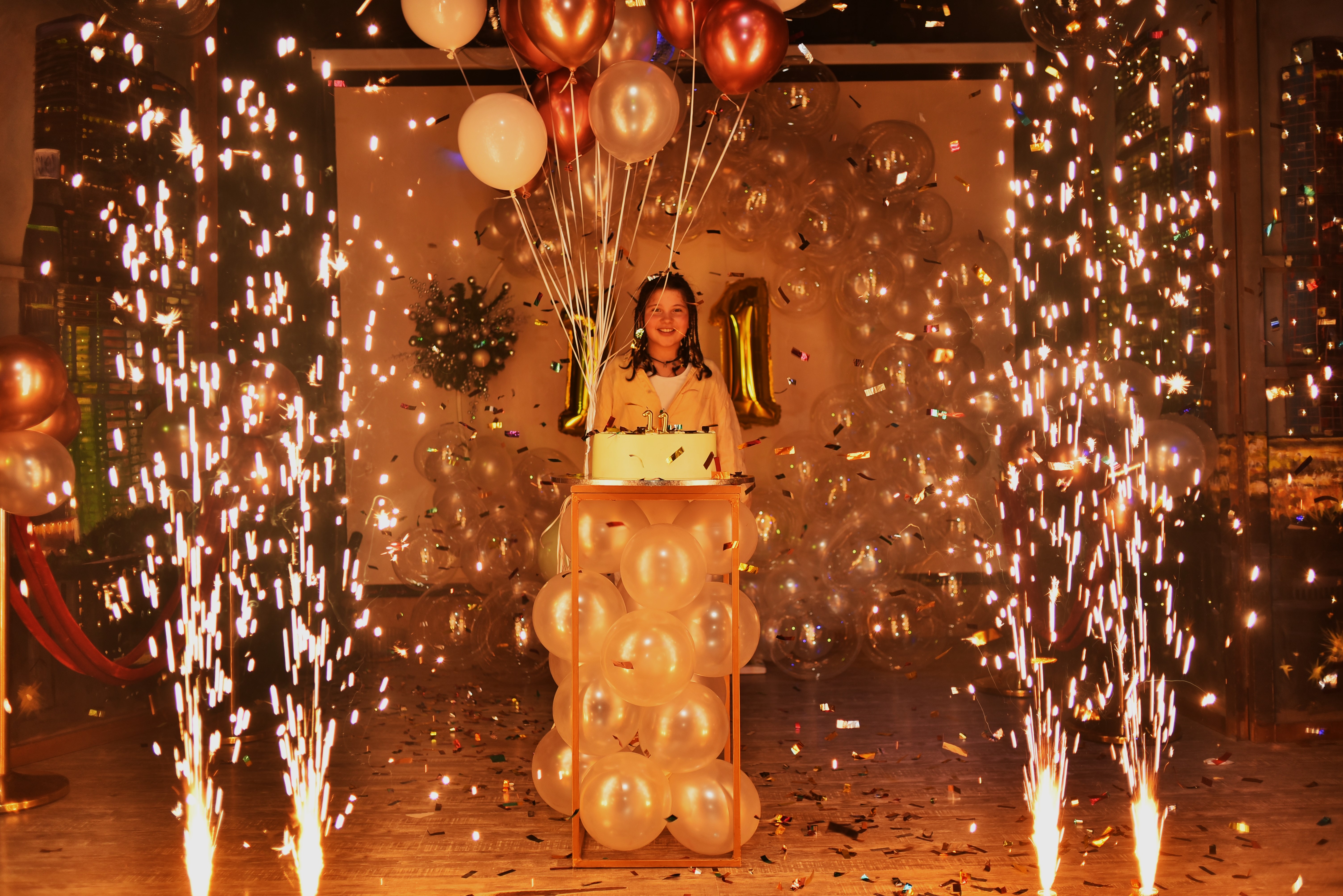 დახურული სივრცე 10,15, 20, 25 და 30 თინეიჯერისთვის საუკეთესო წვეულების გასამართად 1