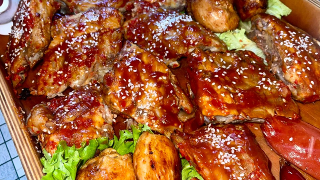 As part of this offer, get an XXL Ribs Platter for 6 guests at Dallas Pub.  image 2