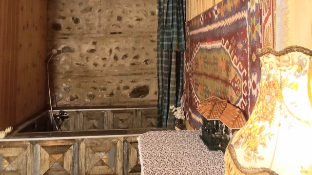 ისარგებლე ფასდაკლებით ნომერში 4 სტუმრის განთავსებაზე ვილა პროვანსი | Villa Provance -ში. image 5