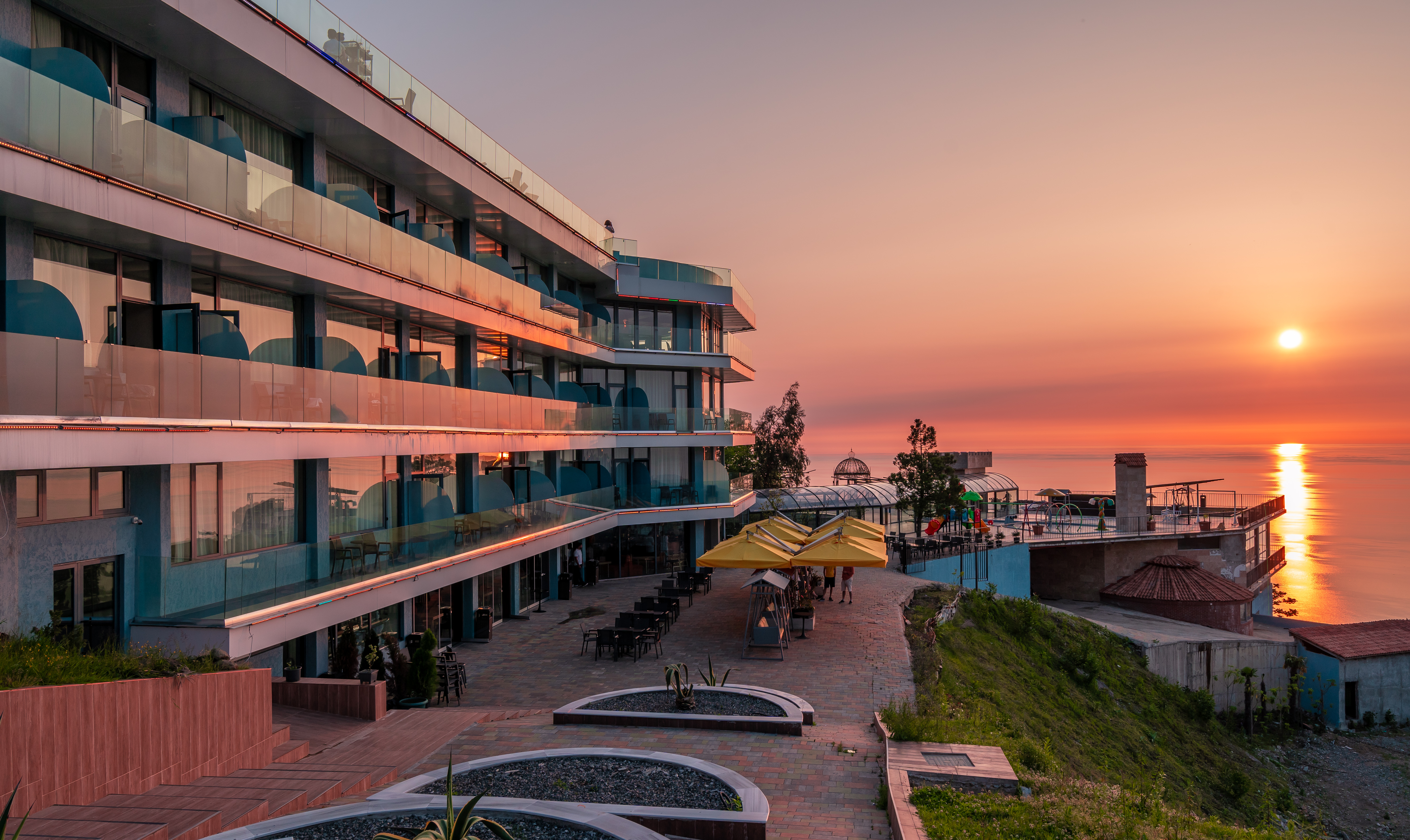 შექმენი დაუვიწყარი მოგონებები სასტუმრო ლიც რეზორტში. image 3