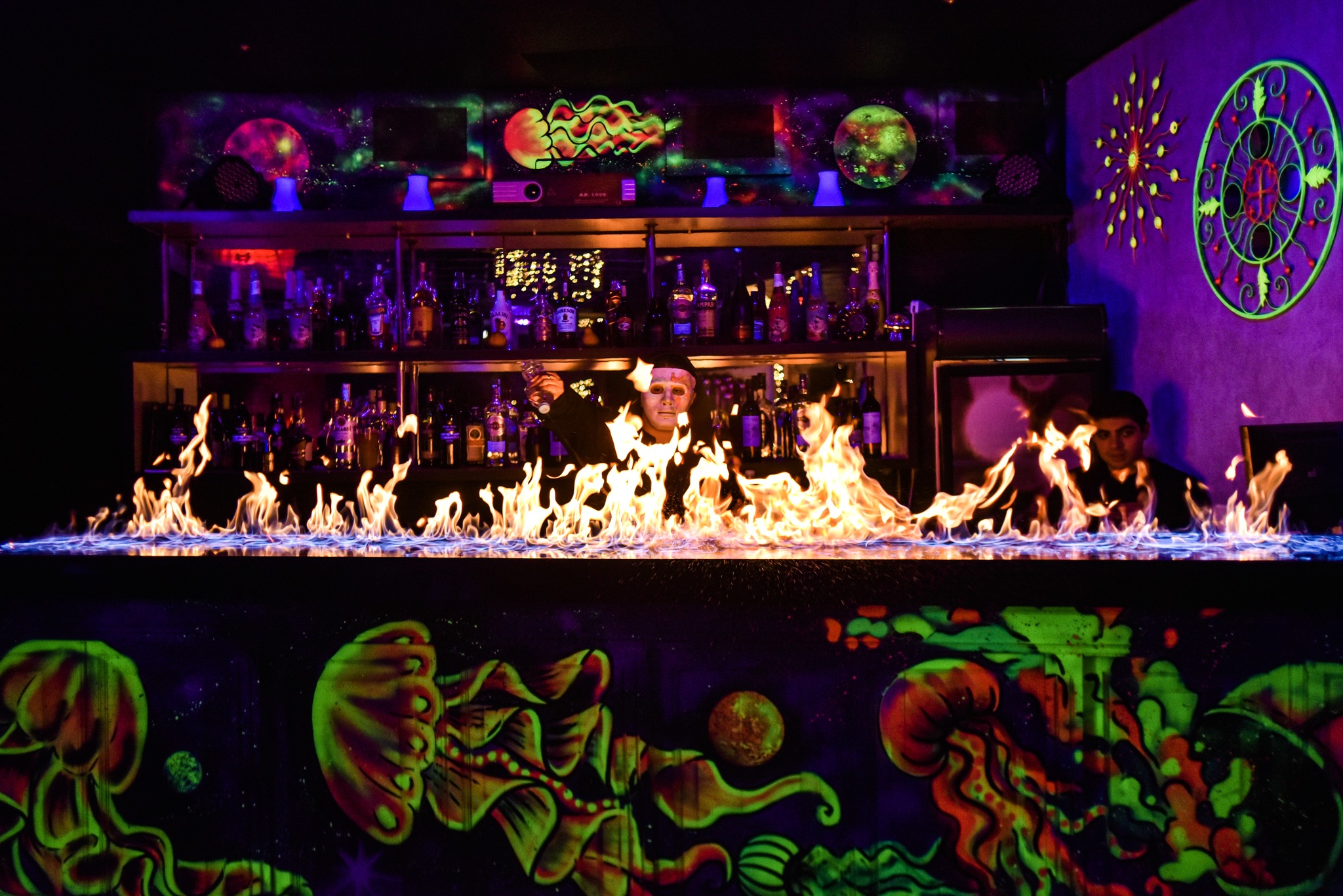 დახურული სივრცე 15 თინეიჯერისთვის საუკეთესო წვეულების გასამართად image 9