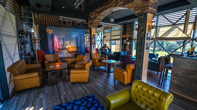 ისარგებლეთ ფასდაკლებით 15 ადამიანზე გათვლილ კერძების მენიუზე არტ ჰაუს თბილისისგან • Art House Tbilisi. image 0