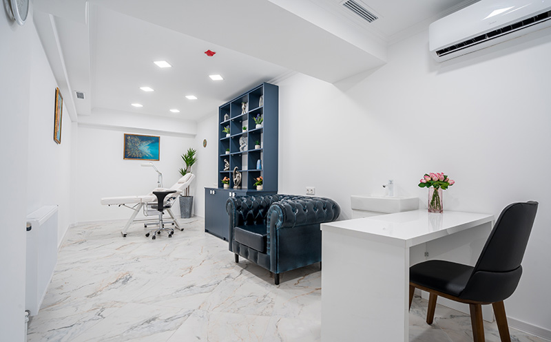 As part of this offer, purchase a 50-minute solarium pass at Aesthetic Clinic Neo-Neo. 0