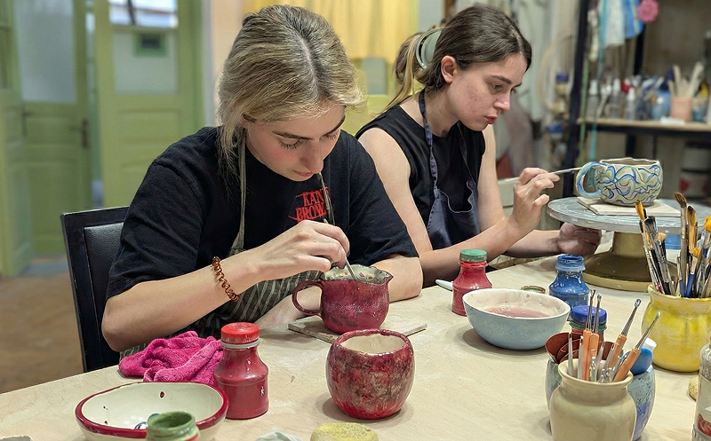 Only on March 3 and 8, you will find a special atmosphere in our studio. 8