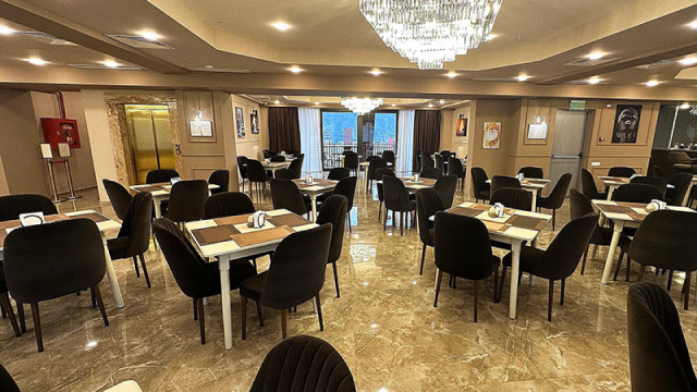 ისარგებლე ფასდაკლებით და მიიღეთ მენიუ  4 სტუმარზე რესტორანი გრანდ როიალი | Restaurant Grand Royal -ში. image 6