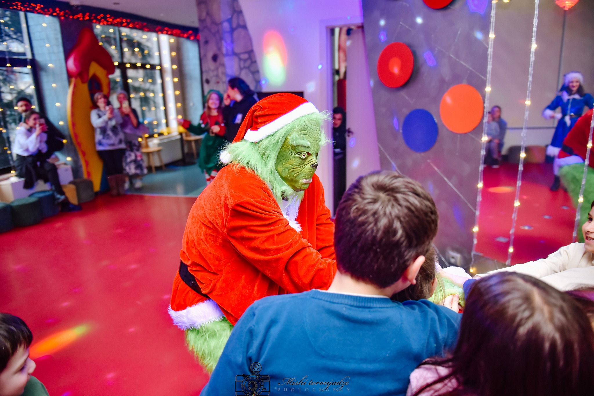 აირჩიე დაბადების დღის პროგრამა ან საახალწლო კარნავალი განსაკუთრებულ პირობებში დეჟავინოში image 5