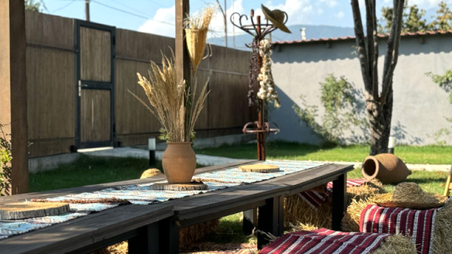 Enjoy a discount on hotel rooms for 2, 3, and 4 guests at Vineyard Hotel & Winery. image 8