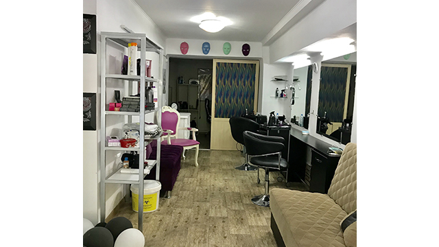 1 ლარად, 80%-მდე ფასდაკლების Swooper Code-ი აფრიკული ნაწნავების გაკეთებაზე სილამაზის სალონში «შემოიჭერი» image 1