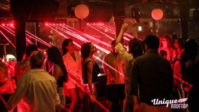 შექმენი დაუვიწყარი მოგონებები მეგობრებთან ერთად იუნიქ ტერასა & ლაუნჯში. image 7