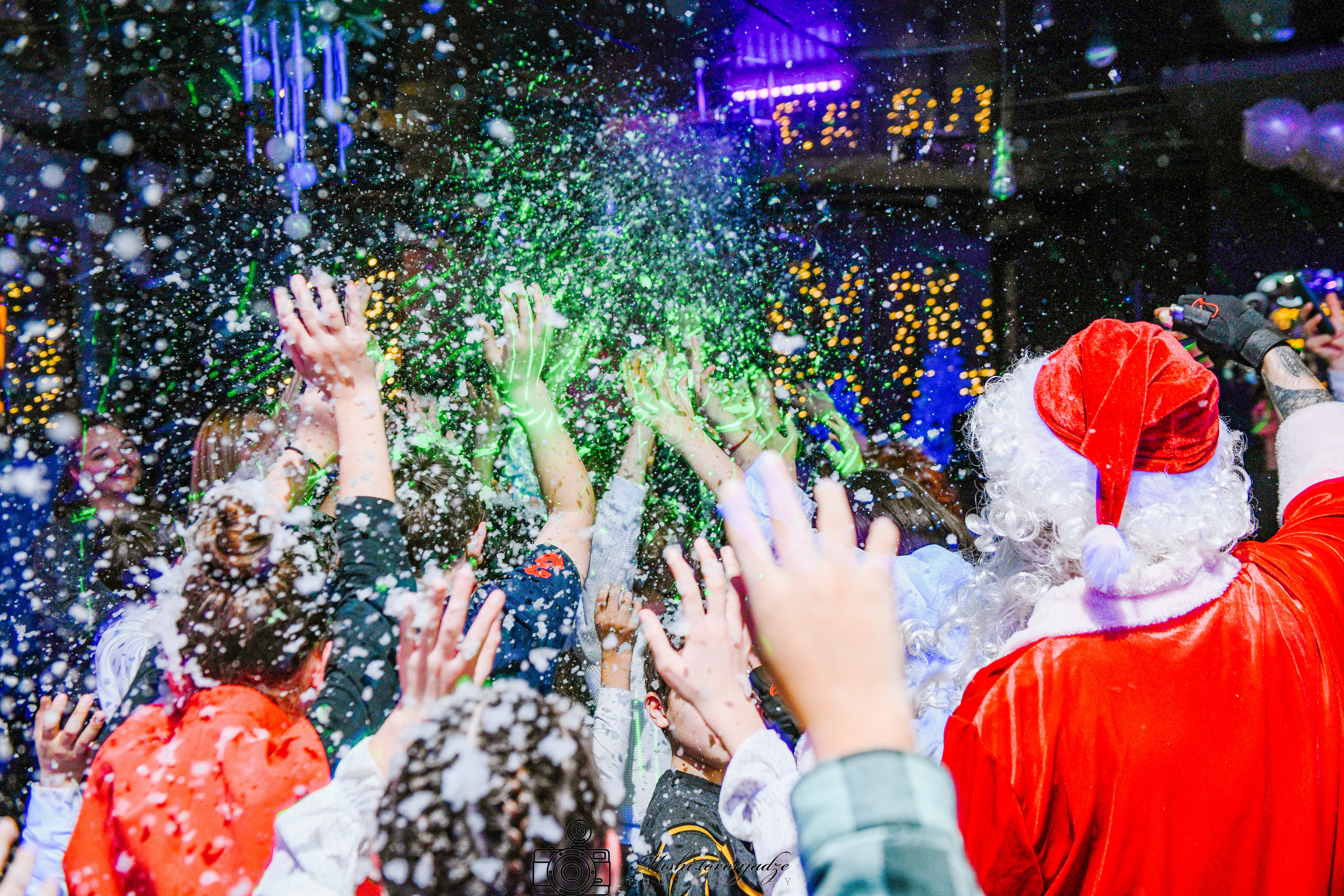 მიიღე განსაკუთრებული პირობები დაბადების დღის პროგრამაზე ან საახალწლო კარნავალზე  კლუბ დეჟავუში image 0