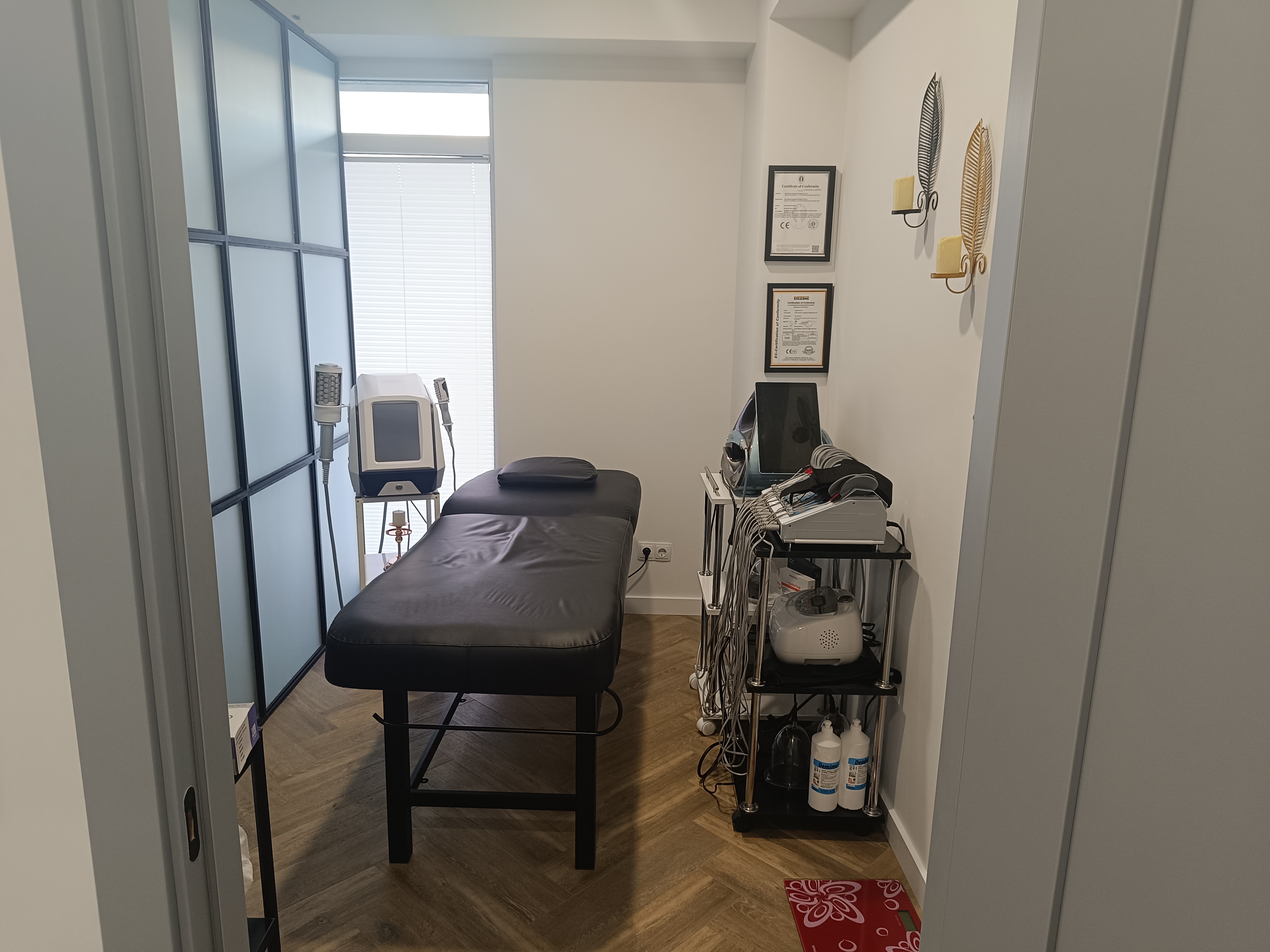 ისარგებლე ფასდაკლებით პრესოთერაპიის 10 პროცედურაზე ესთეტიკ ლაინ სოფი | Aesthetic Line Sofi -ში. image 0