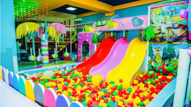 ისარგებლე ფასდაკლებით დაბადების დღის პროგრამაზე 25 ბავშვზე + იუბილარი გასართობ ცენტრ დაიმონდში. image 2