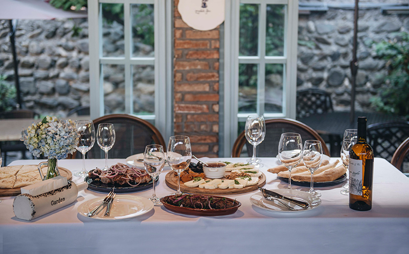 შექმენი დაუვიწყარი მოგონებები სასტუმრო შატო ყვარელში 6