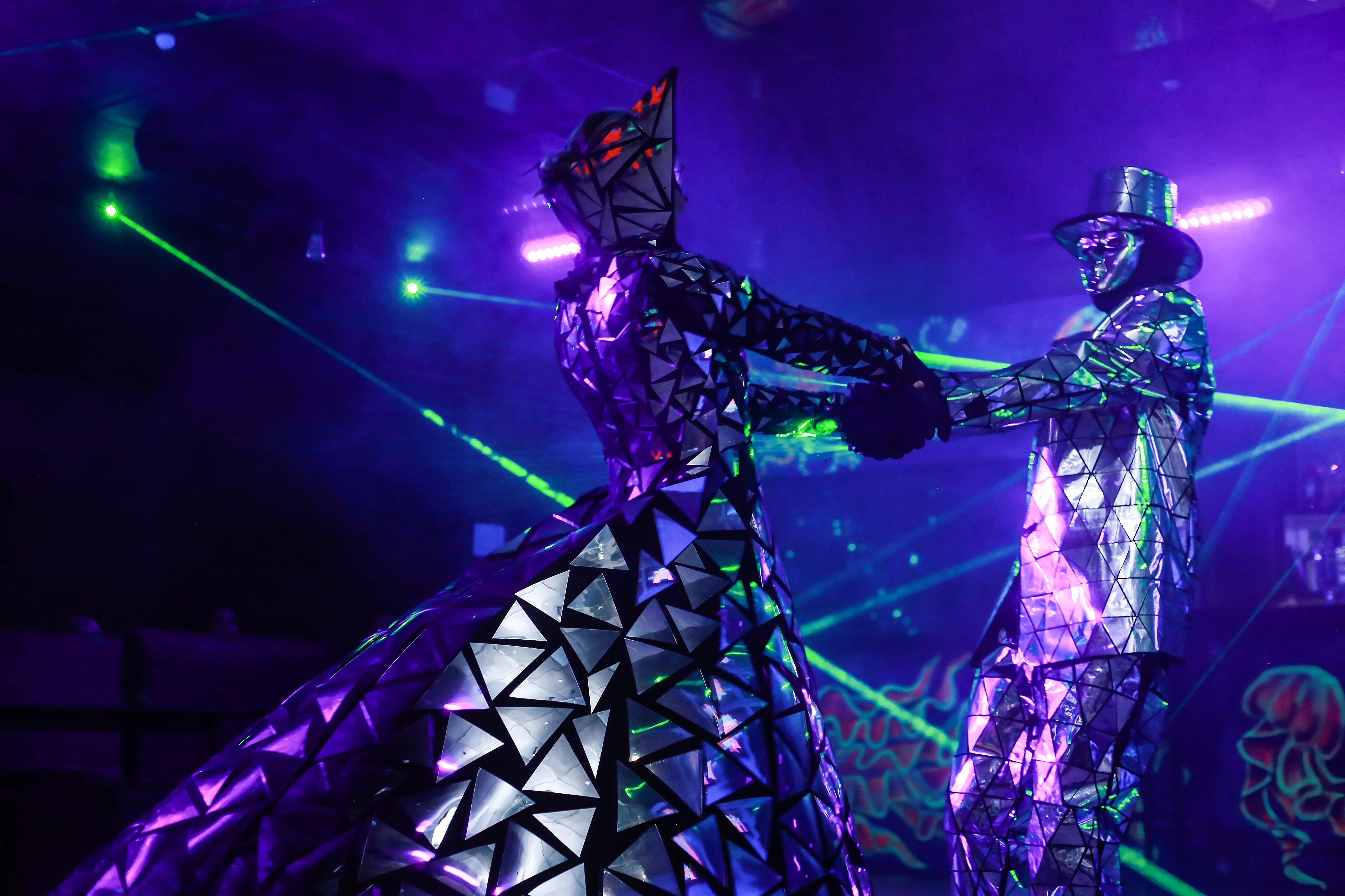 დახურული სივრცე 15 თინეიჯერისთვის საუკეთესო წვეულების გასამართად image 18