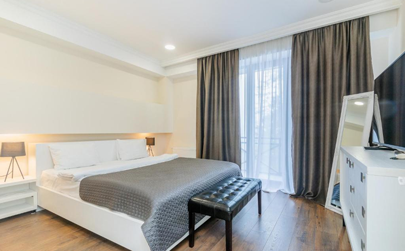 Have an unforgettable time at Hotel Kokhta Plaza. 8