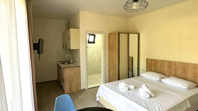 Take advantage of the discount on accommodation for 2, 3, and 4 guests at Villa Gonio Heart. image 17