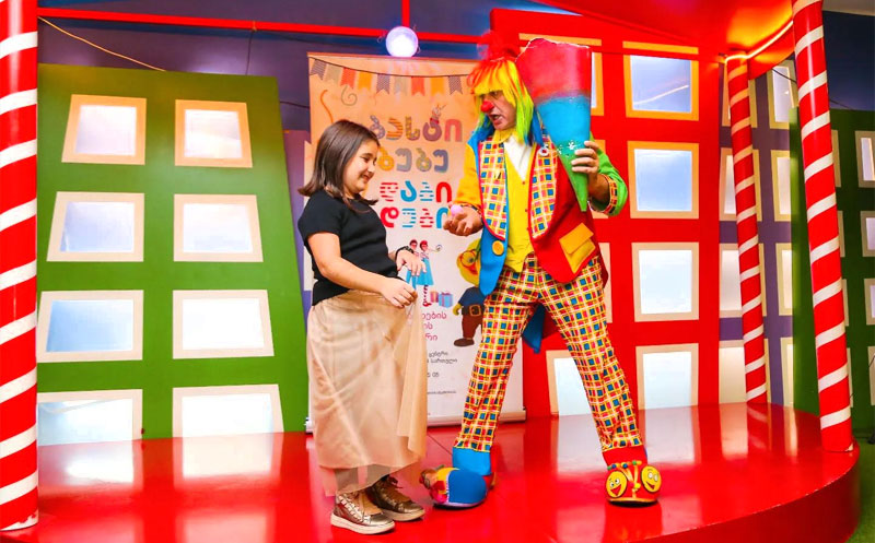 აქციეთ თქვენი შვილების ოცნება რეალობად. მოუწყვეთ დაუვიწყარი შეხვედრა ბასტი-ბუბუს გმირებთან. image 5